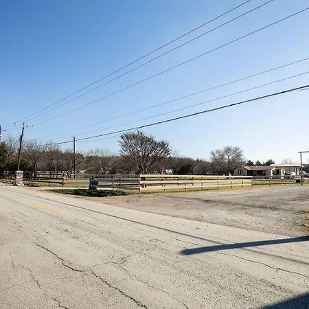Texas Ranch House With 5 Bedroom And Fish Pond Dallas Exterior foto