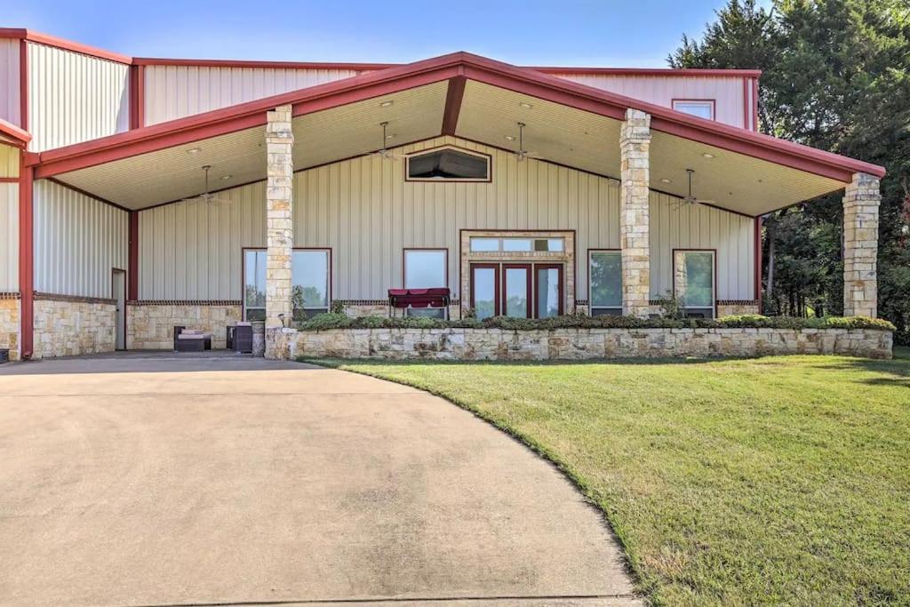 Texas Ranch House With 5 Bedroom And Fish Pond Dallas Exterior foto