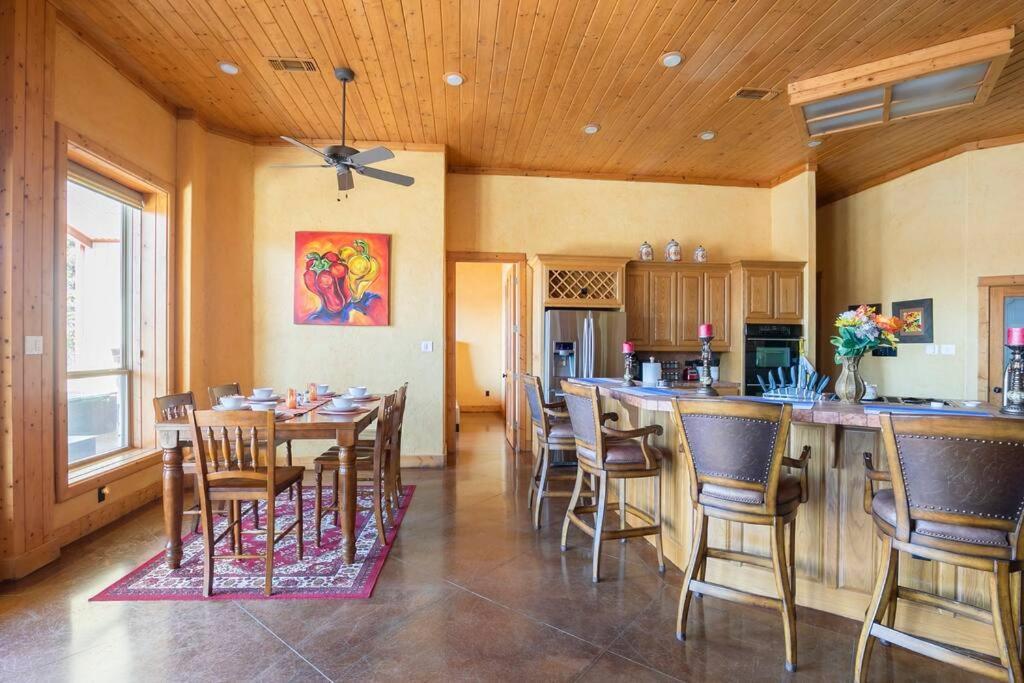 Texas Ranch House With 5 Bedroom And Fish Pond Dallas Exterior foto
